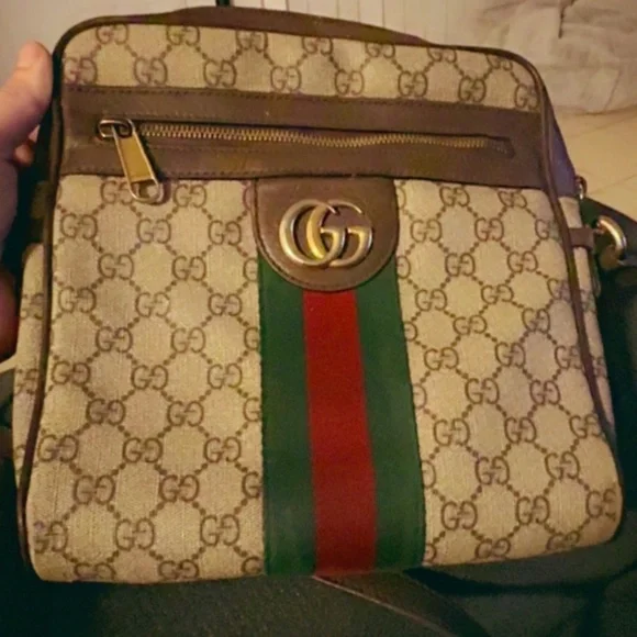 Gucci side bag - Picture 1 of 1